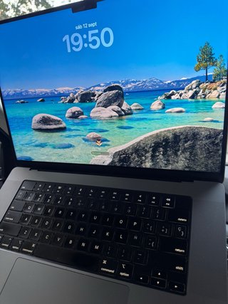 MacBook Pro 16 M1 Pro 16GB 1TB SSD