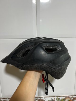 Casco de bicicleta negro