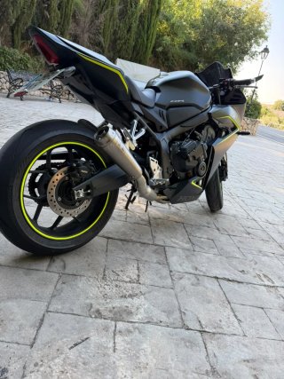 Escape Arrow Honda CBR 650R