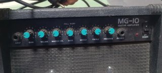 Amplificador Guitarra Boss MG-10 Vintage