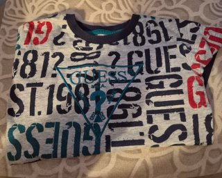Camiseta Guess manga larga 2-3 años