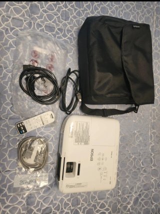 Proyector Epson EH-TW650 + Bombilla Repuesto