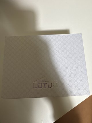 Reloj Lotus Mariposa