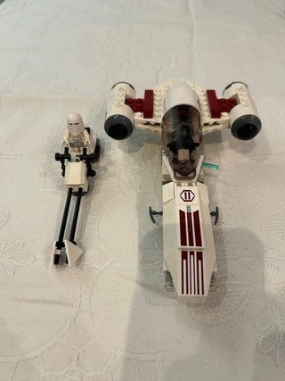 LEGO Star Wars Freeco Speeder 8085