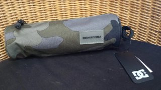 Estuche Camuflaje Verde DC Shoes Nuevo