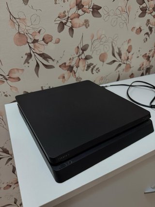 PS4 (PlayStation 4) con Joystick Bianco