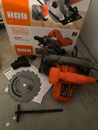 Sierra Circular Black+Decker 1250W