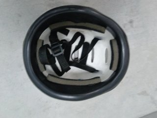 Moto para niño azul con casco incluido