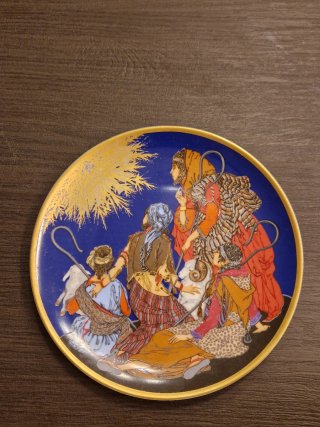 Piatto decorativo con scena pastorale