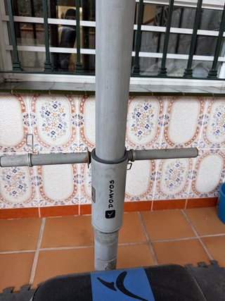 Banco de pesas y ejercicios