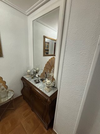 Mueble de entrada madera y mármol