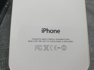 2 x iPhone 4S (Nero e Bianco)
