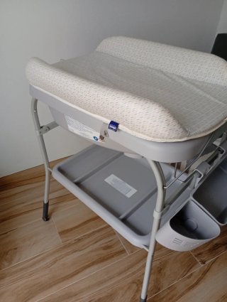 Cambiador y bañera para bebé