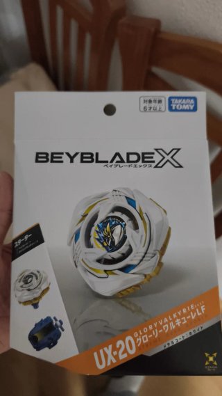 Beyblade X UX-20 Glory Valkyrie LF