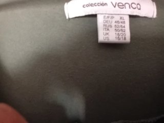 Vestido verde con bordado floral