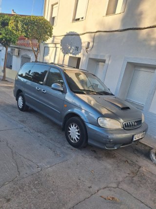 KIA Carnival 2000