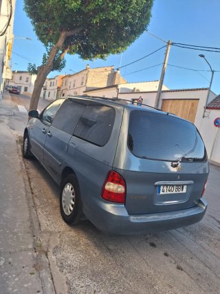 KIA Carnival 2000