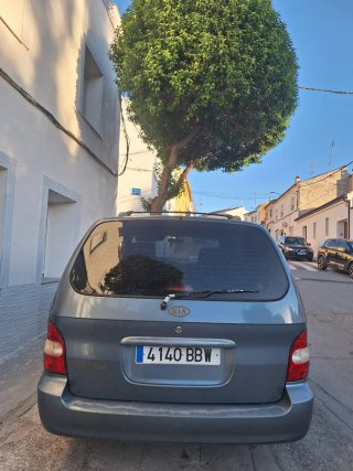 KIA Carnival 2000