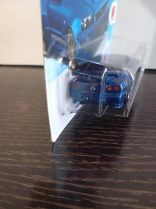 Hot Wheels Nissan Skyline GT-R (BNR34) Azul