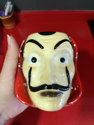 Taza La Casa de Papel Dalí
