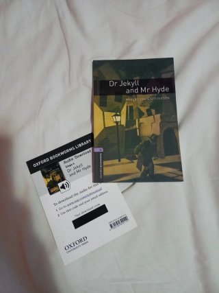 Oxford Bookworms Library: Stage 4: Dr Jekyll an...