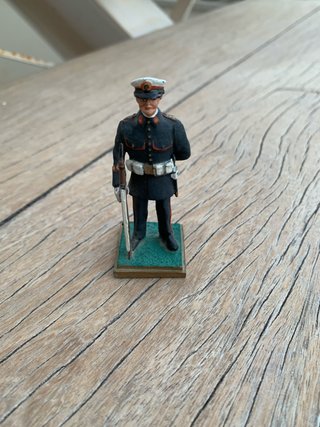 Soldado de plomo figura militar