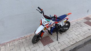Minimoto Rebelmaster Blanca y Azul