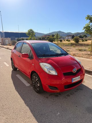 Toyota Yaris 2010
