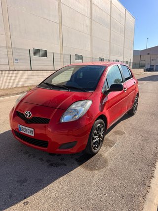Toyota Yaris 2010