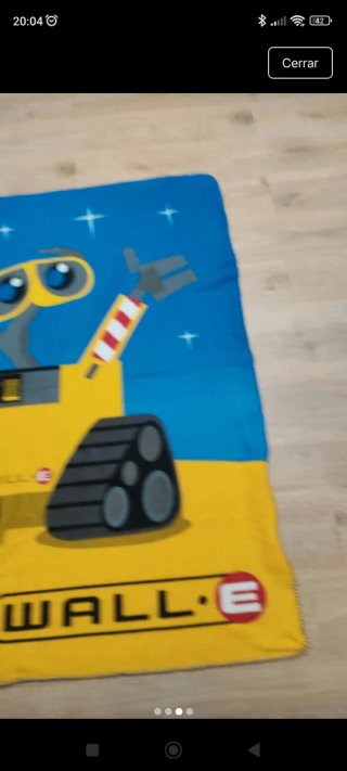 Manta infantil WALL-E. Tamaño 1,55*1,30 aproximada