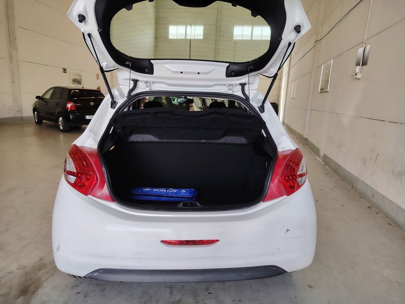 Peugeot 208 1.0 VTi Active 3p 2014, foto 7