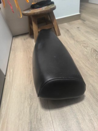 Asiento Derbi Variant Negro