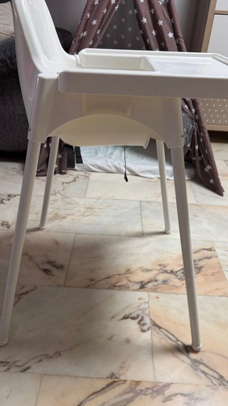 Trona IKEA blanca