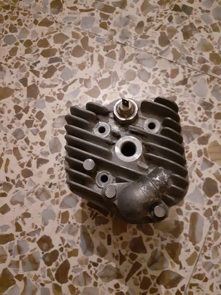Cilindro y culata de derbi Atlantis y predator lc