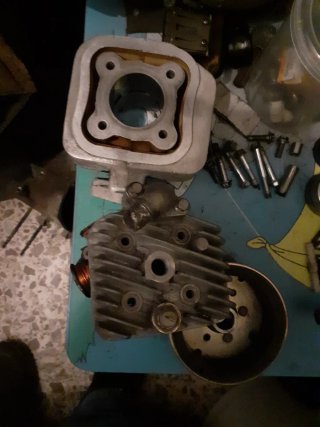 Cilindro y culata de derbi Atlantis y predator lc