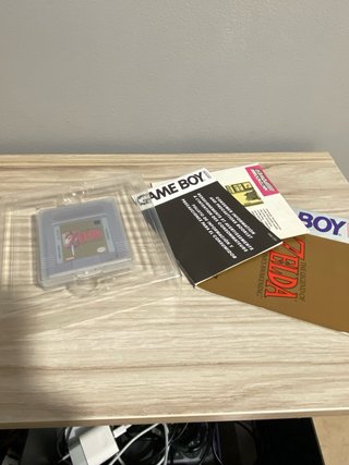 The Legend of Zelda: Link's Awakening - Game Boy
