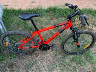 Bicicleta infantil 24 roja