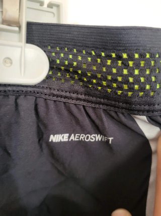 Pantalón corto running mujer Nike AeroSwift Talla