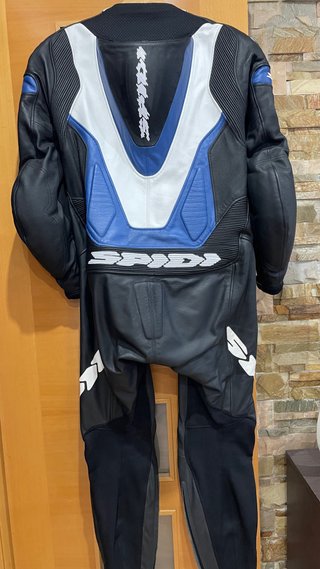 Mono de moto Spidi azul, negro y blanco