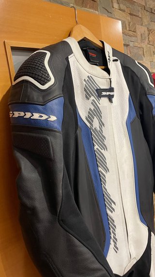Mono de moto Spidi azul, negro y blanco