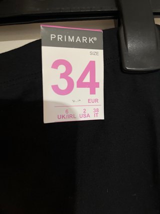 Falda tubo negra Primark talla 34