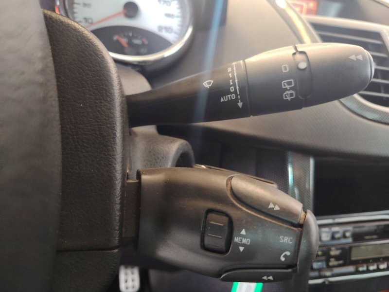 Peugeot 207 2006, foto 13