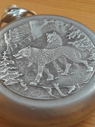 Reloj  soviético Molnija lobos