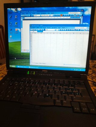 Portátil Dell Vintage WinXP Office 2003