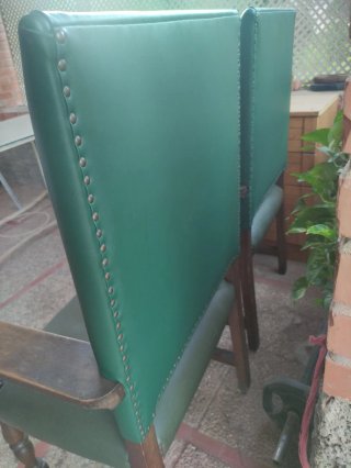 2 Sillas Vintage Madera y Cuero