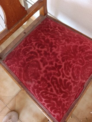 Sillas de comedor de madera y terciopelo