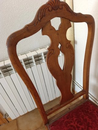 Sillas de comedor de madera y terciopelo