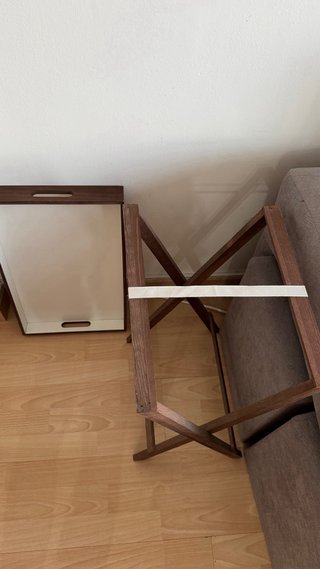 Mesa auxiliar plegable de madera