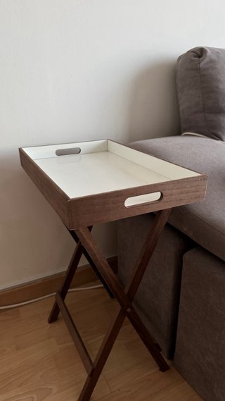 Mesa auxiliar plegable de madera