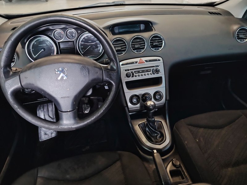Peugeot 308 1.6 HDI Envy 2011, foto 10